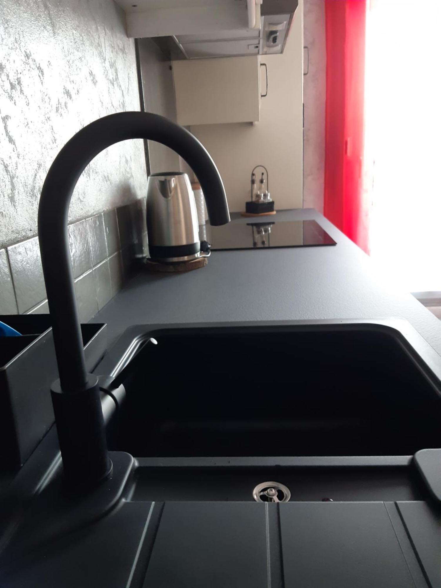 Cosy Appart - Balcon, Parking, Spacieux T2 - Proche Eurexpo Stade Сен-Пріє Екстер'єр фото